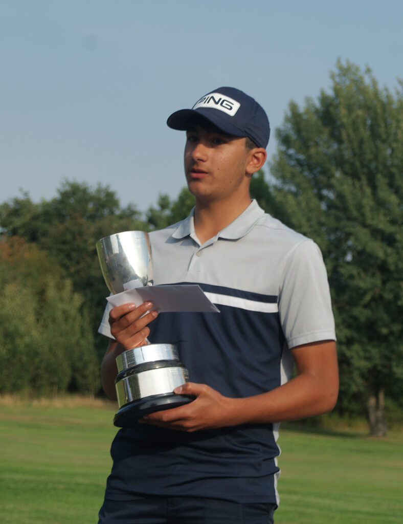 Ricky with the U16 Trophy